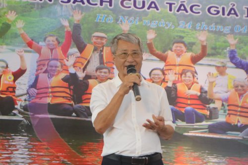 Sự kiện Giới Thiệu Sách: anh Lạc Luận II-Chuyện Chi Đây-Tâm Tông Và Trò Chơi Trí Tuệ- Ra Mắt Câu Lạc Bộ Những Người Yêu Thích Sách Của Tác Giả Lý Tứ-24/04/2022