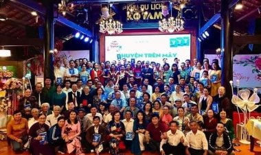 Lần Đầu Sinh Hoạt Cùng Lý Gia