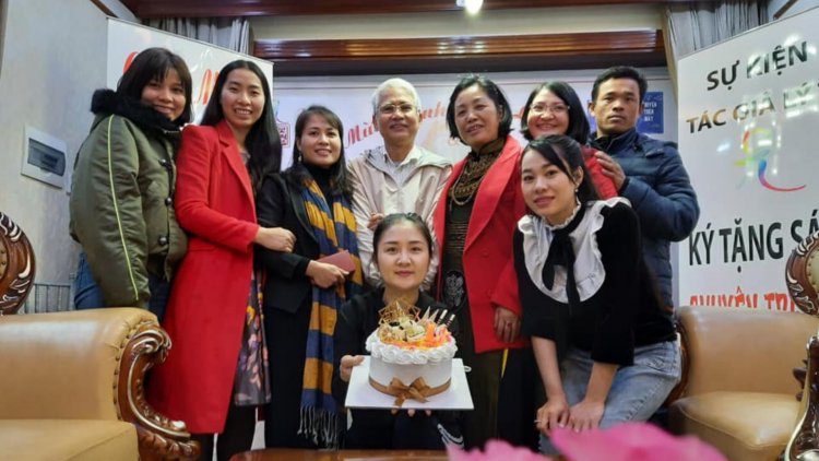 Con Chó Và Sợi Dây