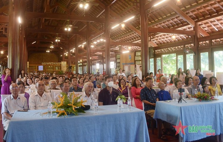 Tây Nguyên Có Thêm Câu Lạc Bộ Yêu Thích Sách Về Phật Pháp