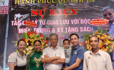 Bản Tin Lý Gia 10 Ngày Qua: Cả Gia Đình Đồng Loạt Đổi Họ Và Lời Chúc Của Lý Lão Sư Đang Thành Hiện Thực