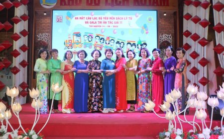 Bài Thu Hoạch Của HĐ: Người Phụ Nữ 9 Tháng Tuổi Và Hành Trình 10 Năm Ngồi Nhầm Chỗ