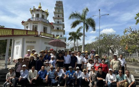 Lý Gia Ba Miền Du Xuân - 03/02/2023 !!!