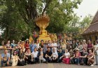 Nhật Kí Tham Quan Lào - Thái Làn Của Đại Gia Đình Lý Gia - 15/04/2006 !!!