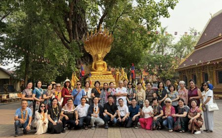 Nhật Kí Tham Quan Lào - Thái Làn Của Đại Gia Đình Lý Gia - 15/04/2006 !!!