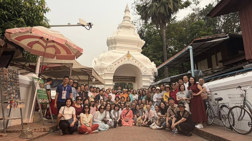 Nhật Kí Tham Quan Lào - Thái Lan Của Đại Gia Đình Lý Gia !!!