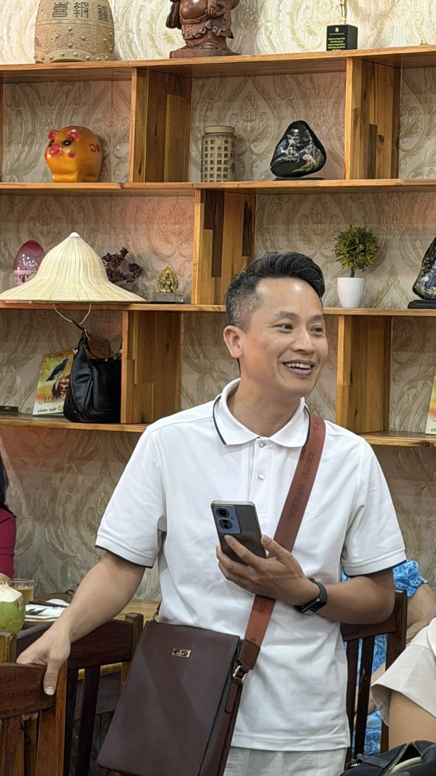 108 Câu Hỏi Liên Quan Đến Kinh Hoa Nghiêm Của Hành Giả Huyền Vân !!!