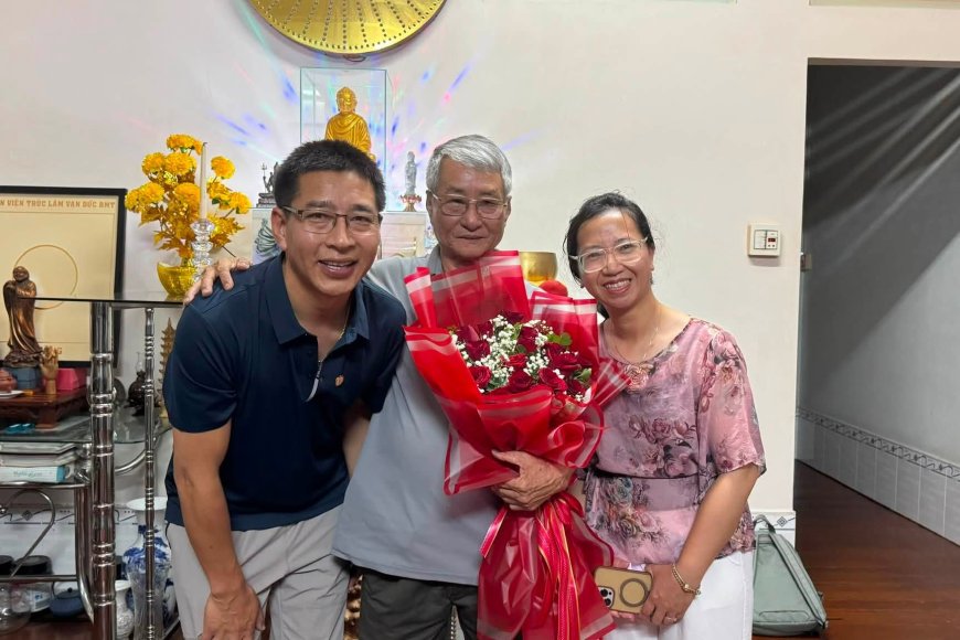 Món Quà Sinh Nhật Vô Giá !!!